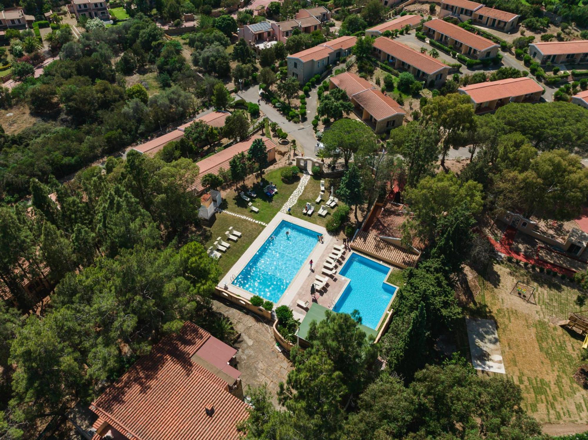 Hotel Amareclub Rocca Dorada Santa Margherita di Pula Exteriér fotografie