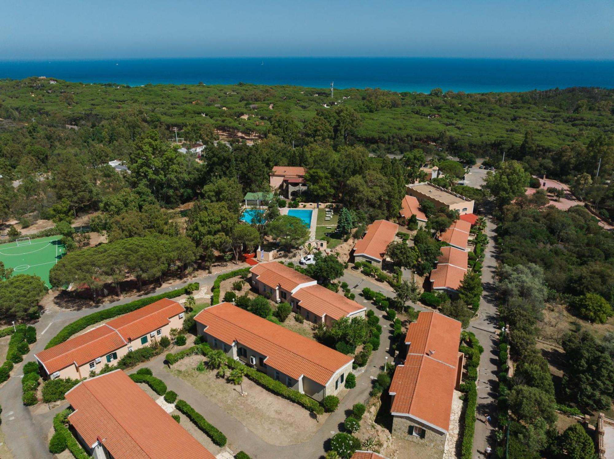 Hotel Amareclub Rocca Dorada Santa Margherita di Pula Exteriér fotografie