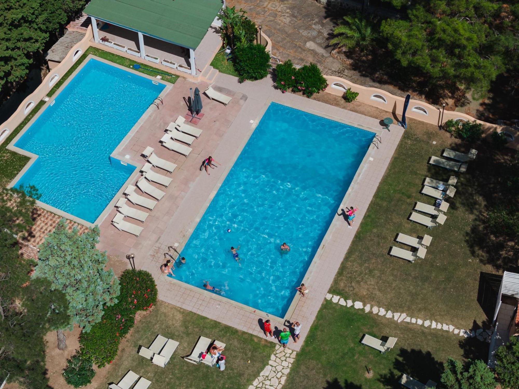 Hotel Amareclub Rocca Dorada Santa Margherita di Pula Exteriér fotografie
