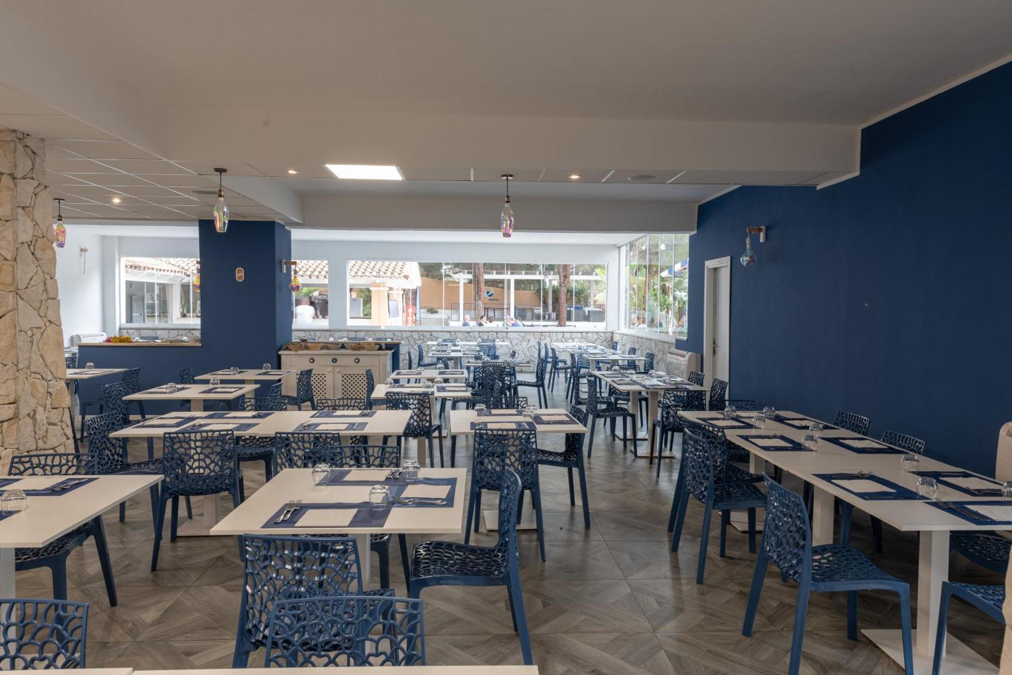 Hotel Amareclub Rocca Dorada Santa Margherita di Pula Exteriér fotografie